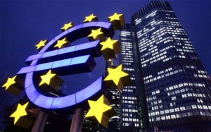 Pinigu srautas, ecb
